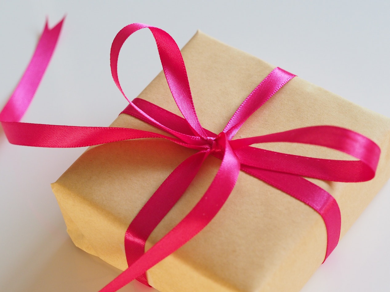 Quels cadeaux offrir à une personne atteinte d'Alzheimer ? - Blog Hop La Vie